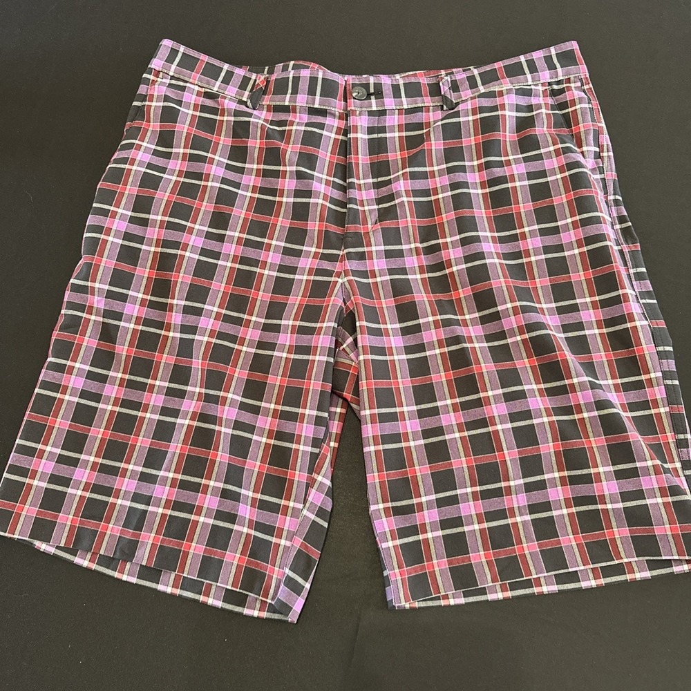 Adidas Golf Shorts Mens Size 38 Black Red Purple Plaid Flat Front Pockets
